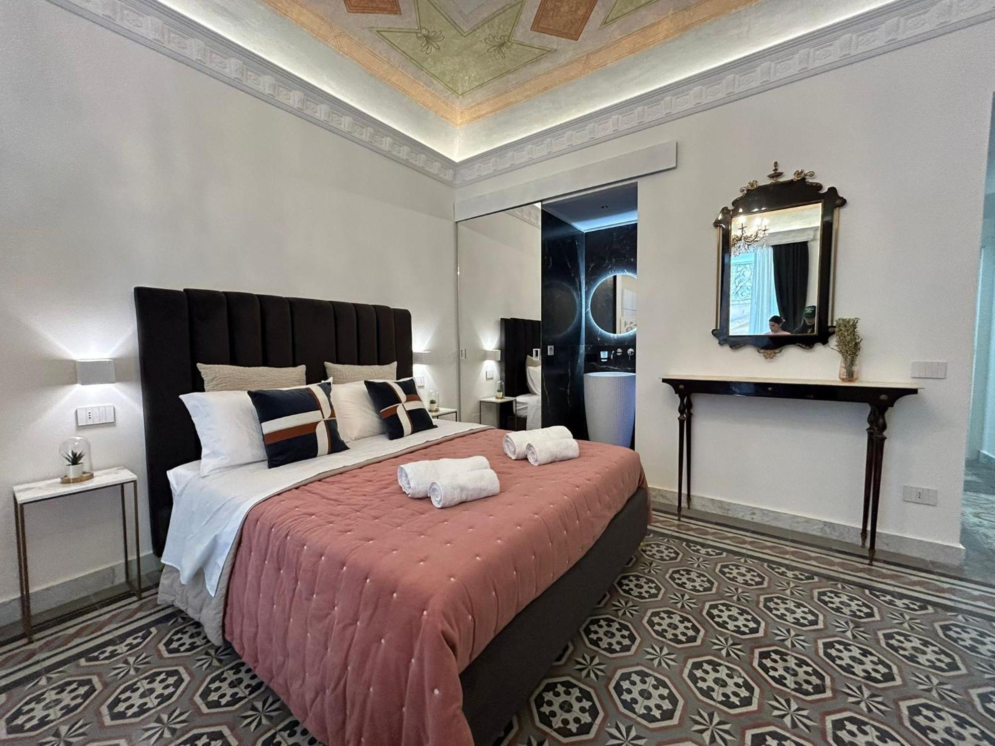 Maqueda View Apartment Palermo Bagian luar foto