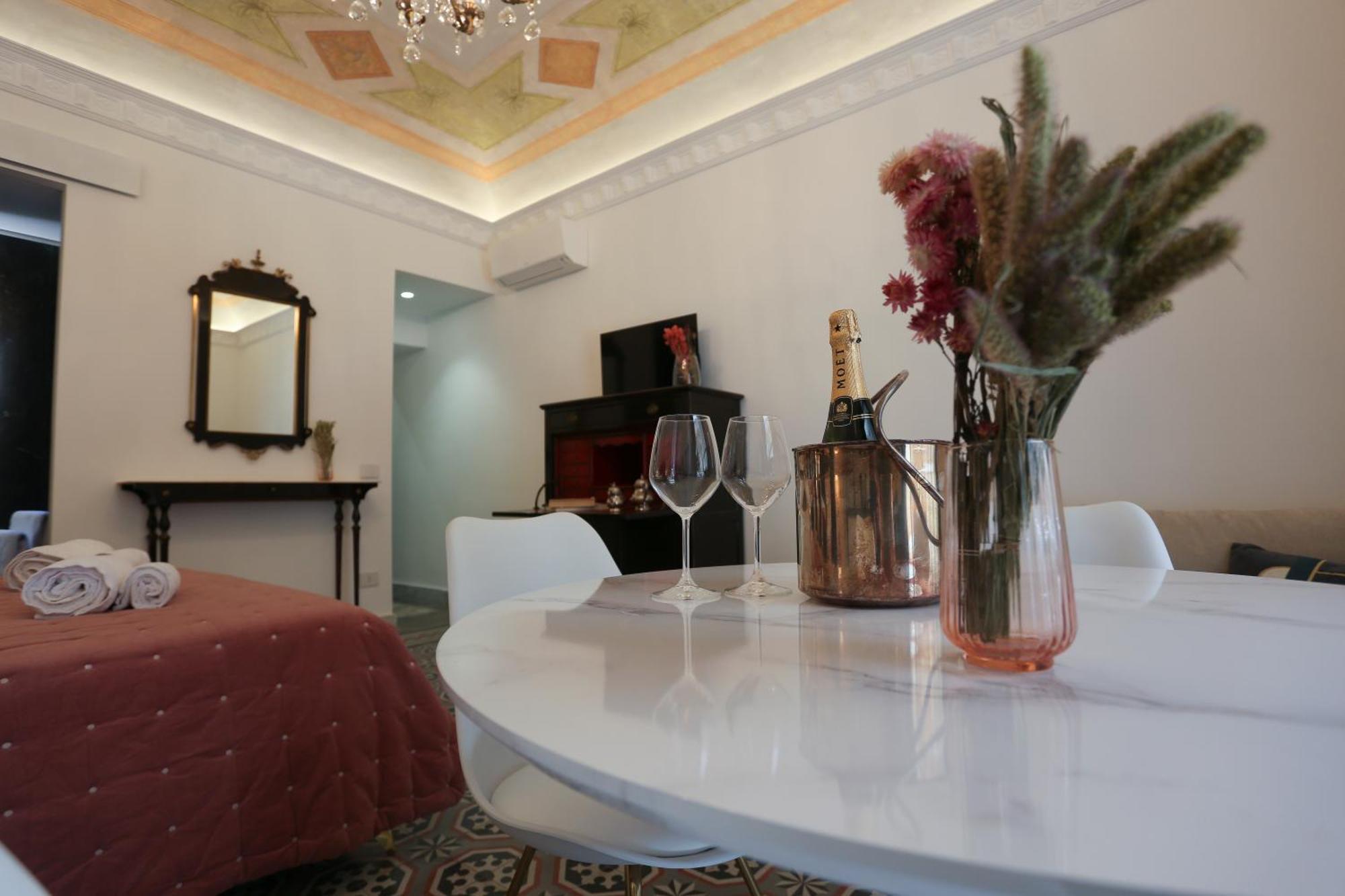 Maqueda View Apartment Palermo Bagian luar foto